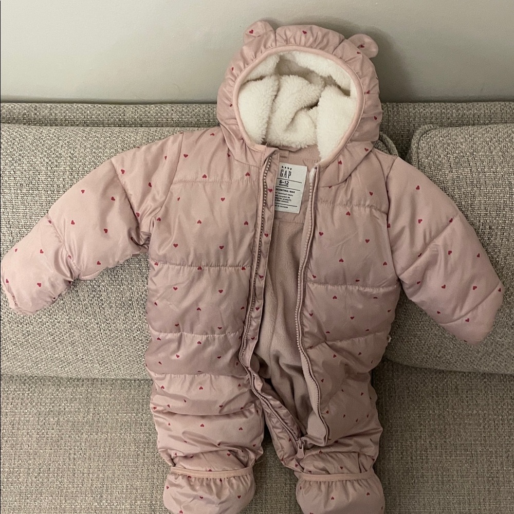 GAP Blush Heart-Patterned Kids Footie